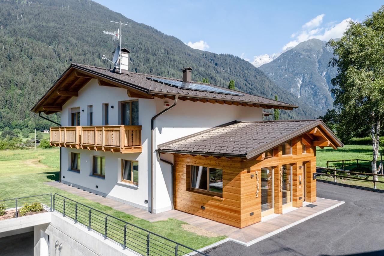Fulun Mountain Lodge Giustino Eksteriør billede